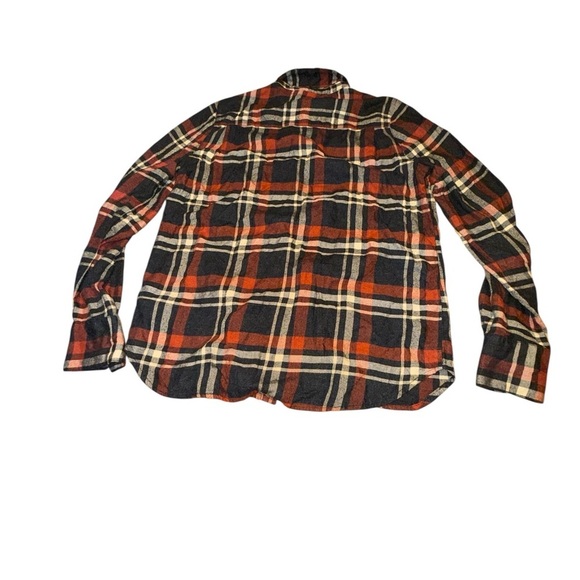 beachlunchlounge Orange & Black Plaid Button-Down Flannel Shirt - Picture 7 of 7